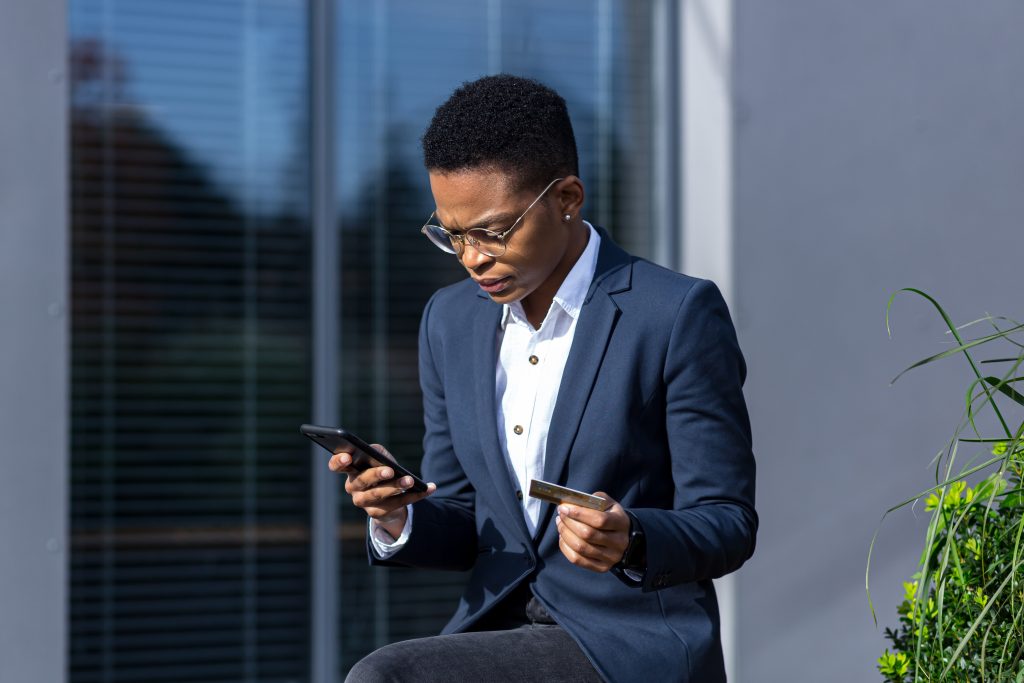 gave phone number to scammer